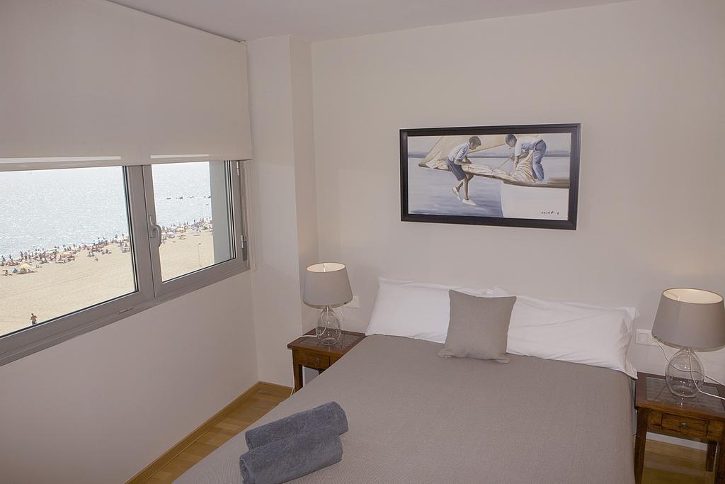 Great Sea-Side Barcelona Apartment Badalona Exterior foto